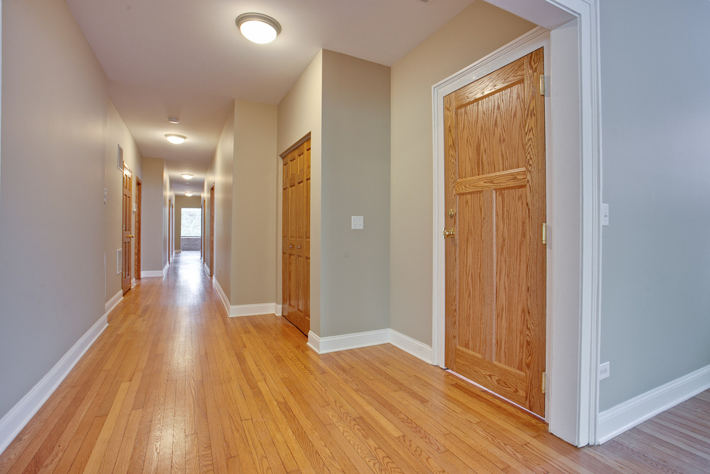 5419 S Hyde Park Boulevard - Photo 4