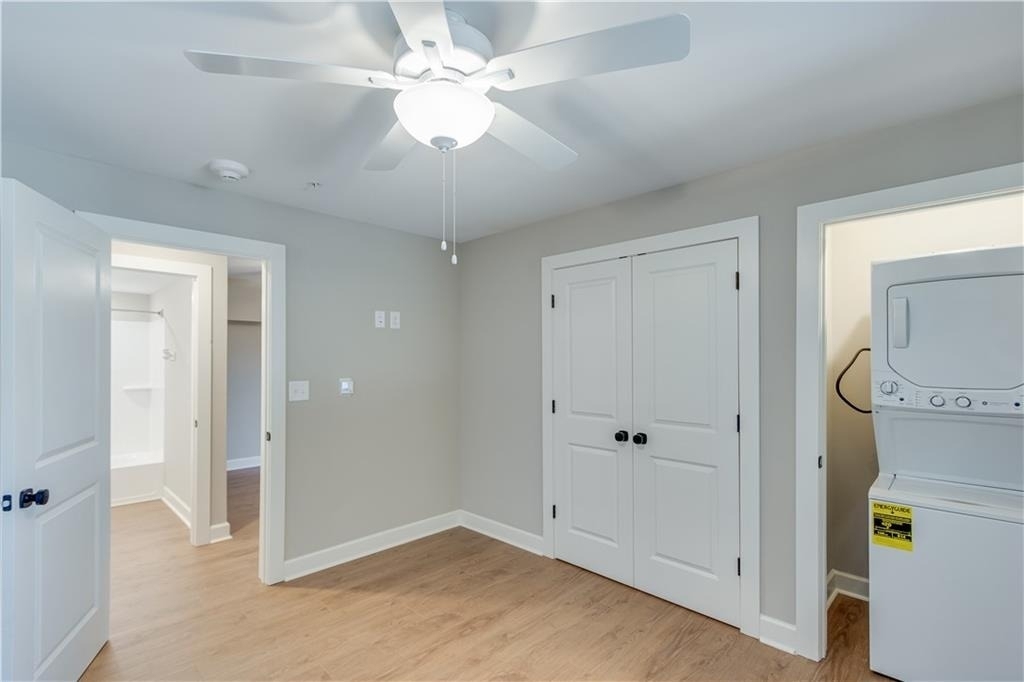 710 Jesse Jewell Parkways Se - Photo 10