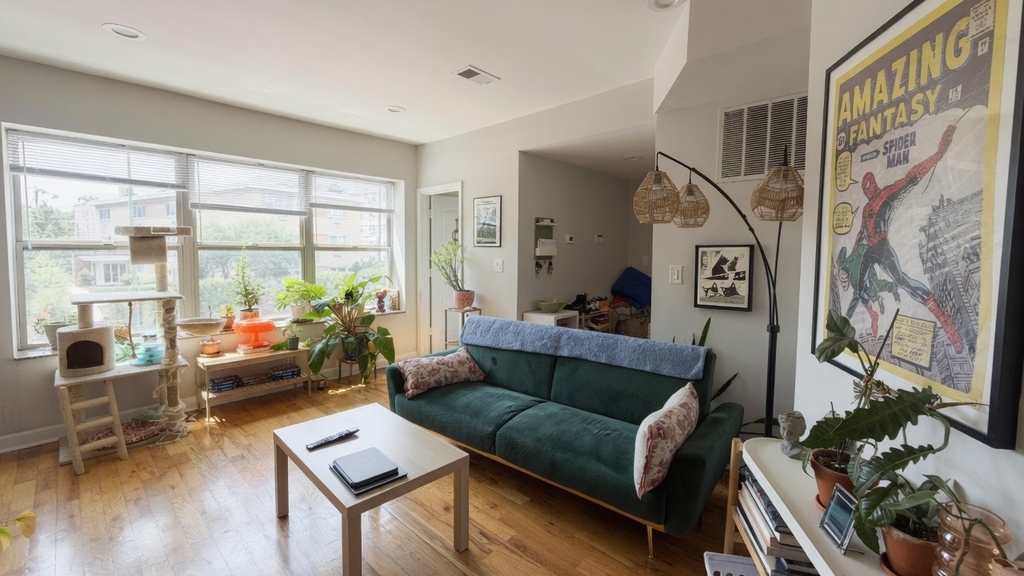 2046 W Touhy Avenue - Photo 3