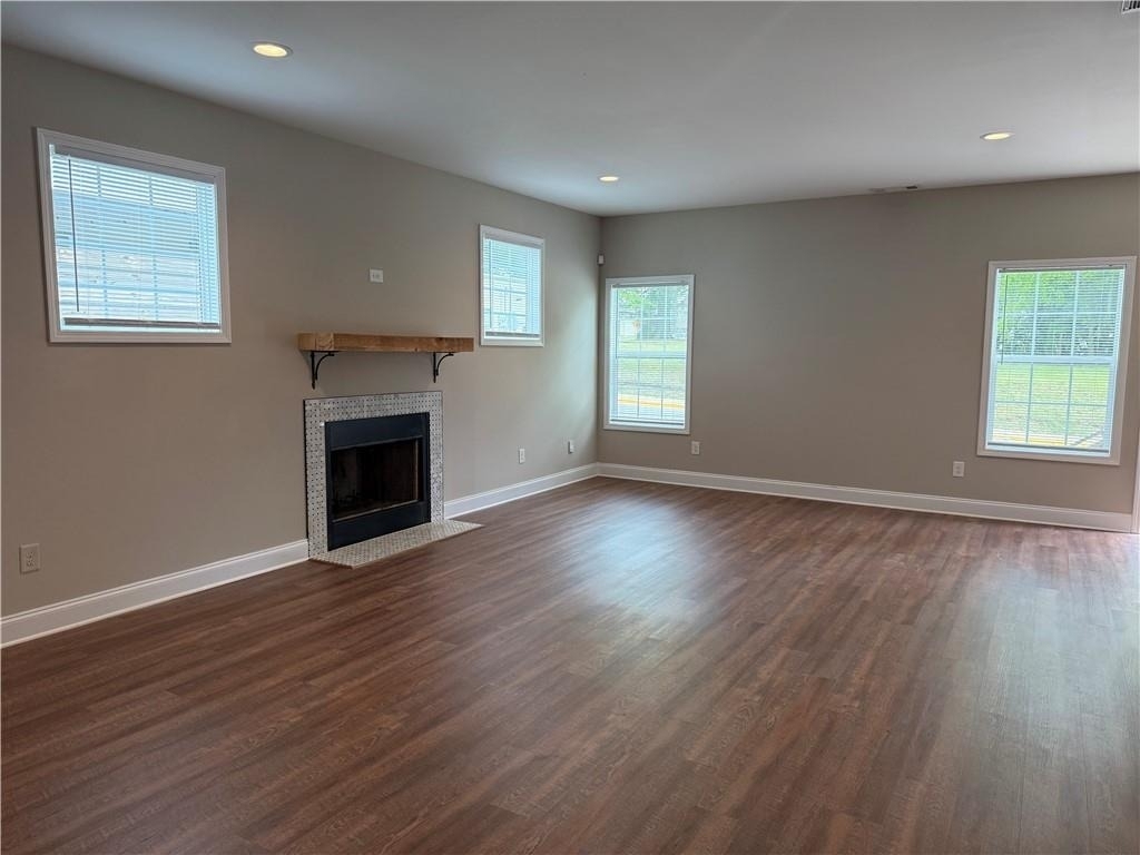 768 Grove Street - Photo 4