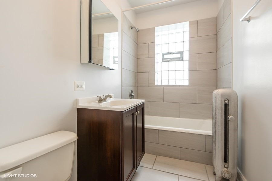 4422 N Saint Louis Avenue - Photo 5