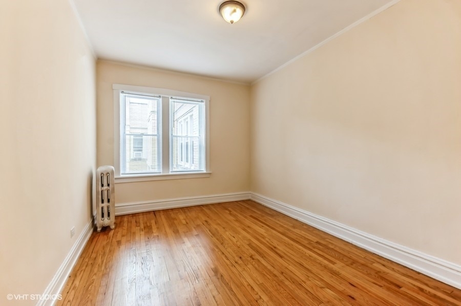 4422 N Saint Louis Avenue - Photo 6