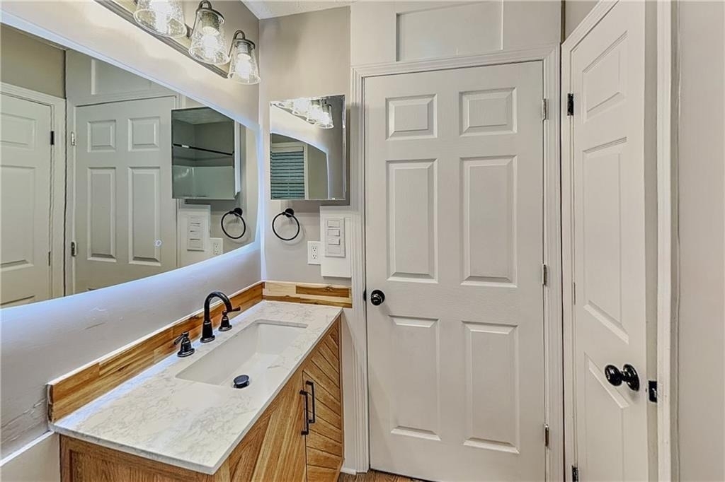 985 Crystal Water Drive - Photo 13