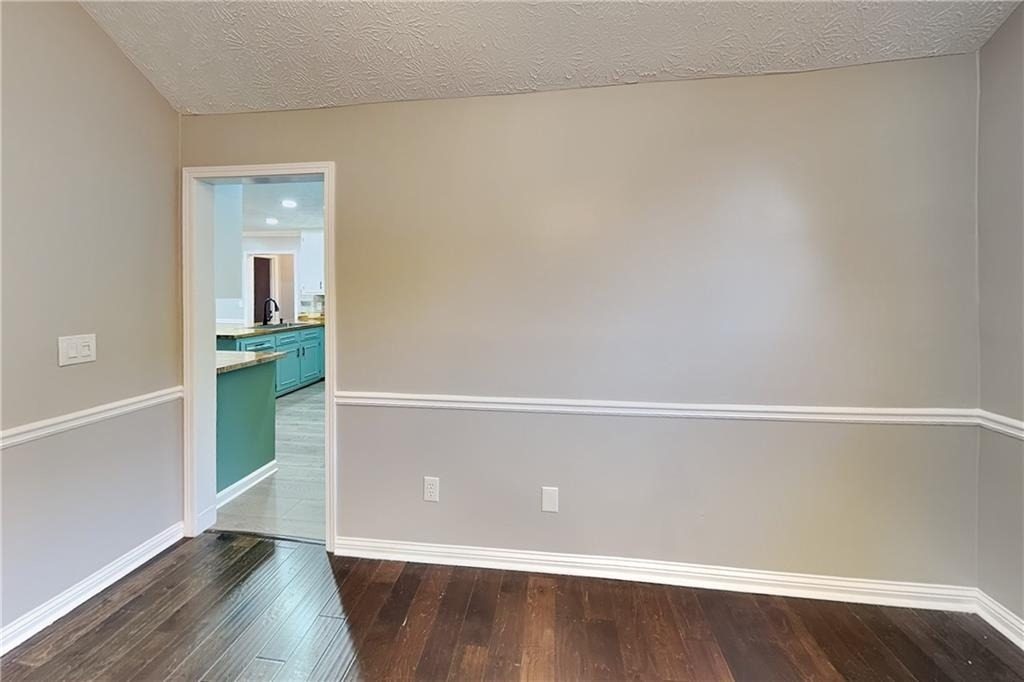 985 Crystal Water Drive - Photo 15