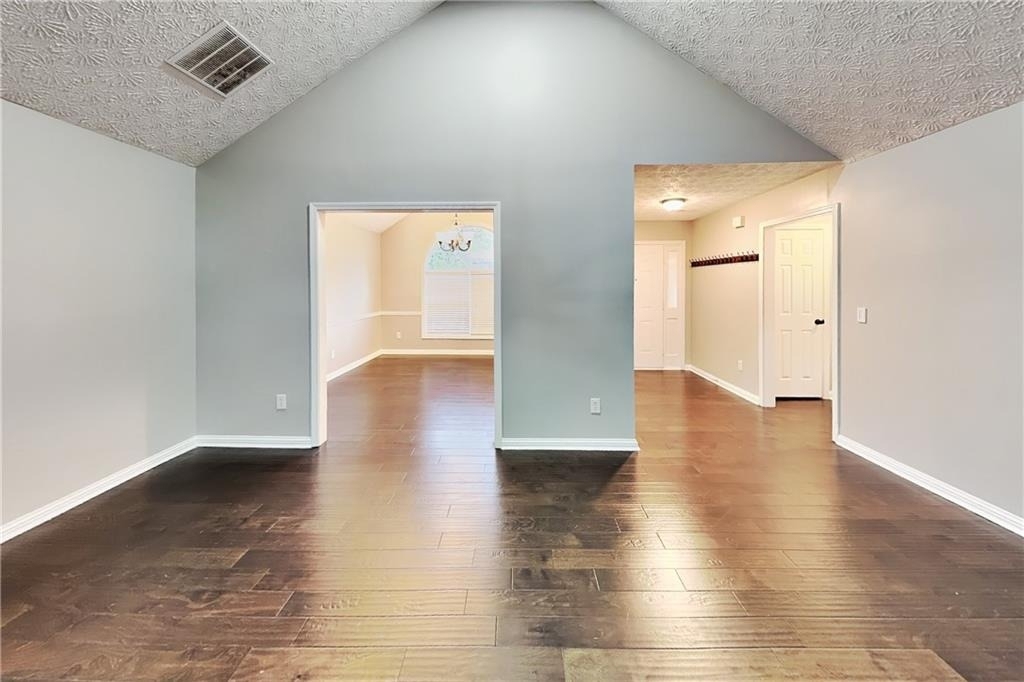 985 Crystal Water Drive - Photo 2