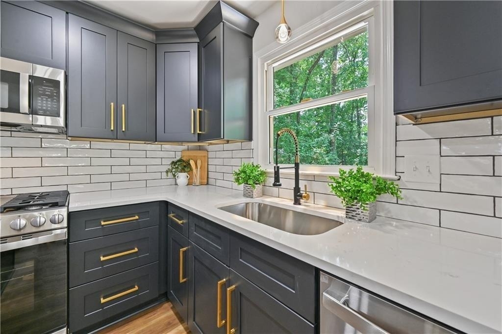 4246 Nora Lane - Photo 8