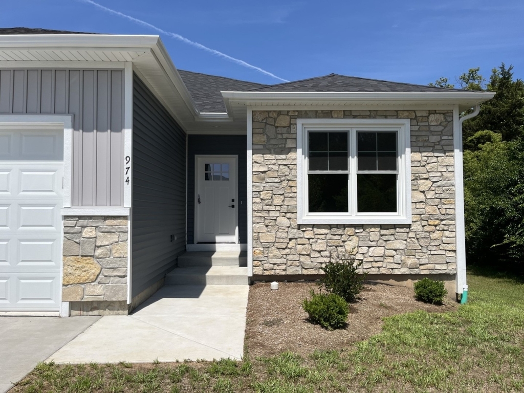 974 Meadow Lane - Photo 25