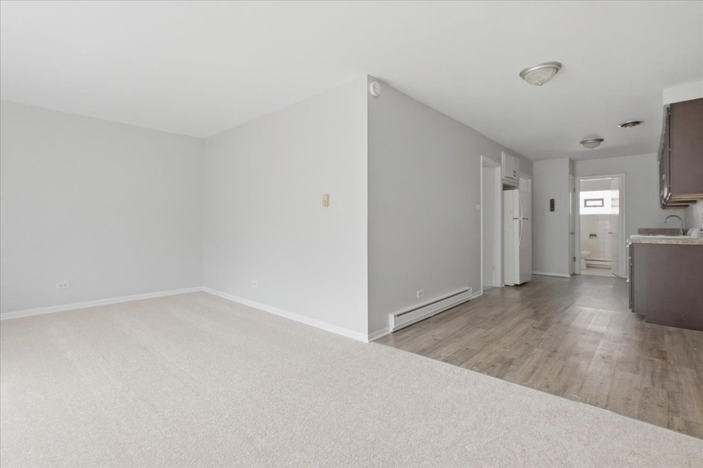 6212 W 64th Place - Photo 4