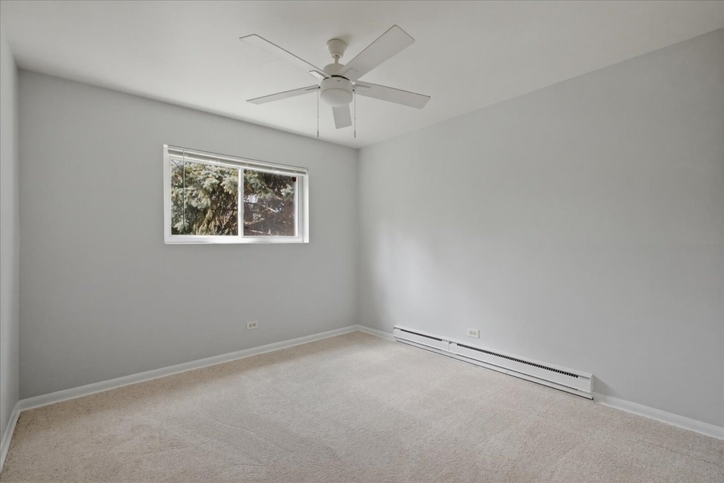 6212 W 64th Place - Photo 5