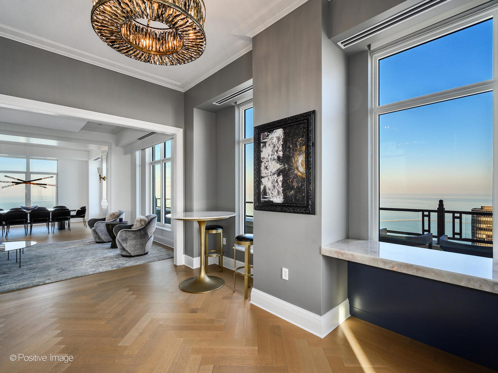 451 E Grand Avenue - Photo 6