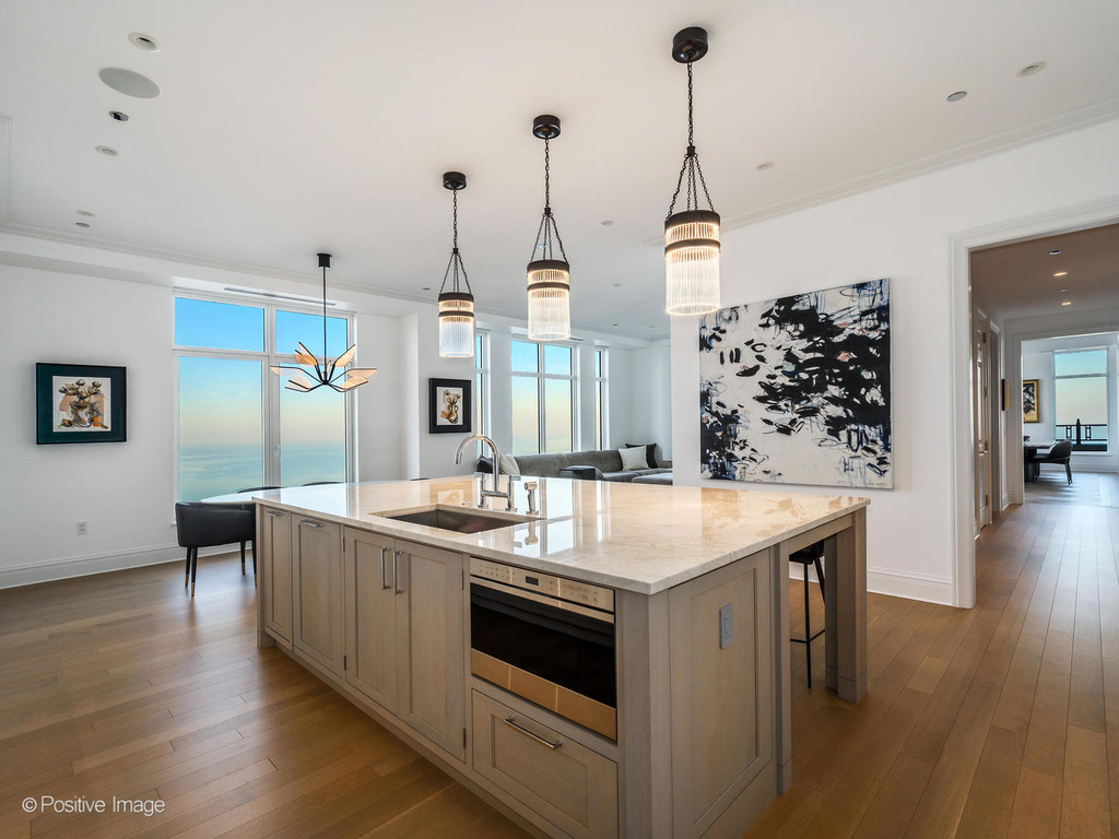 451 E Grand Avenue - Photo 11