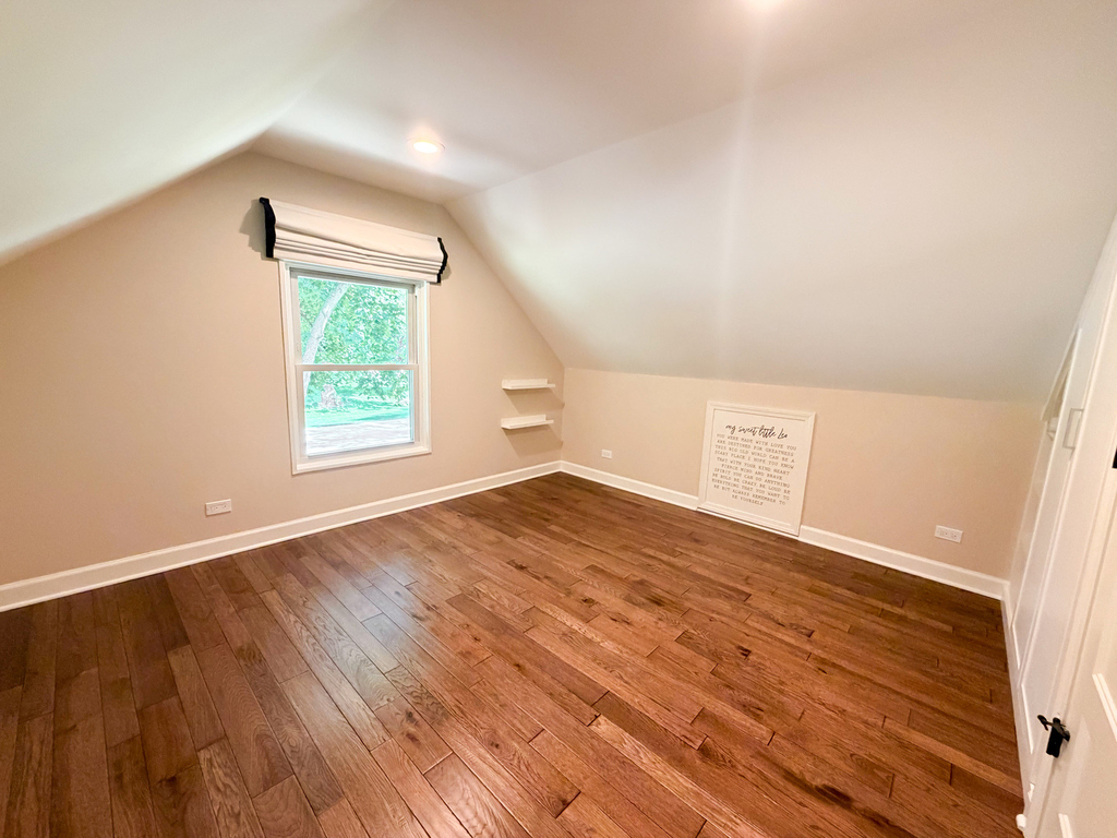 26w416 Macarthur Avenue - Photo 14