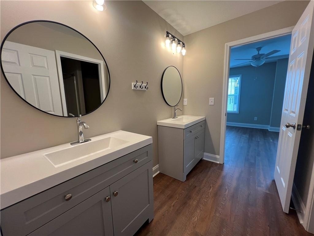 1027 Park Hill Drive - Photo 7