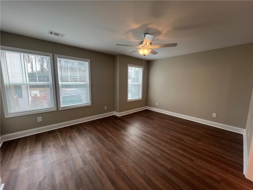 1027 Park Hill Drive - Photo 9