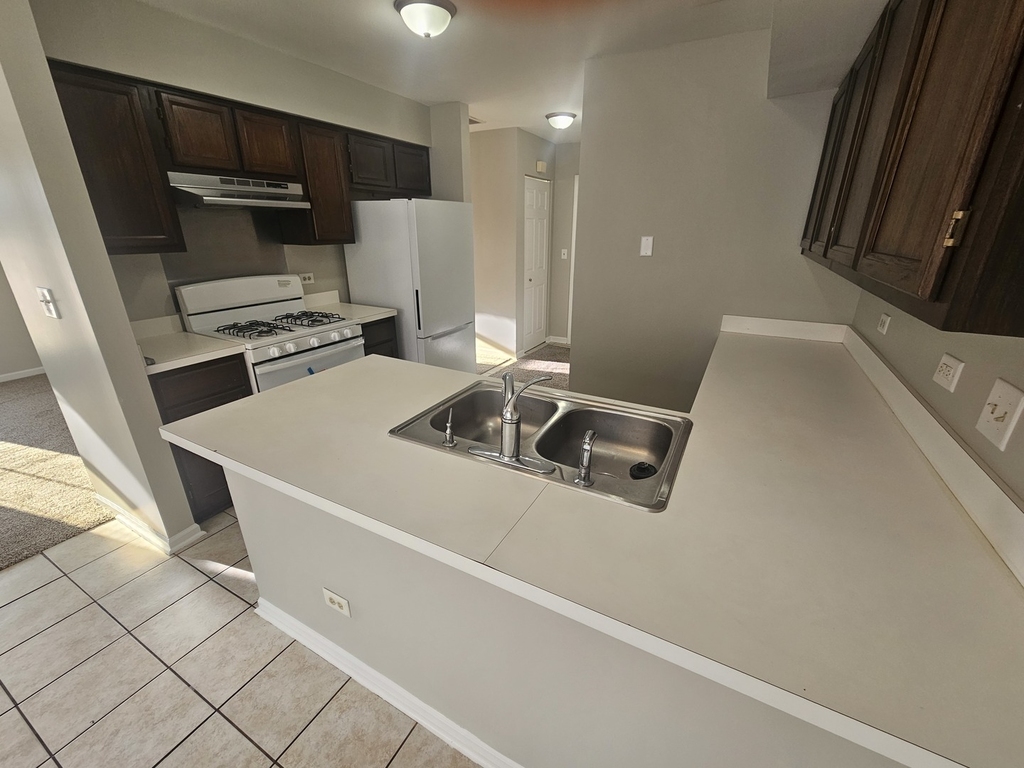 10 King Drive - Photo 10