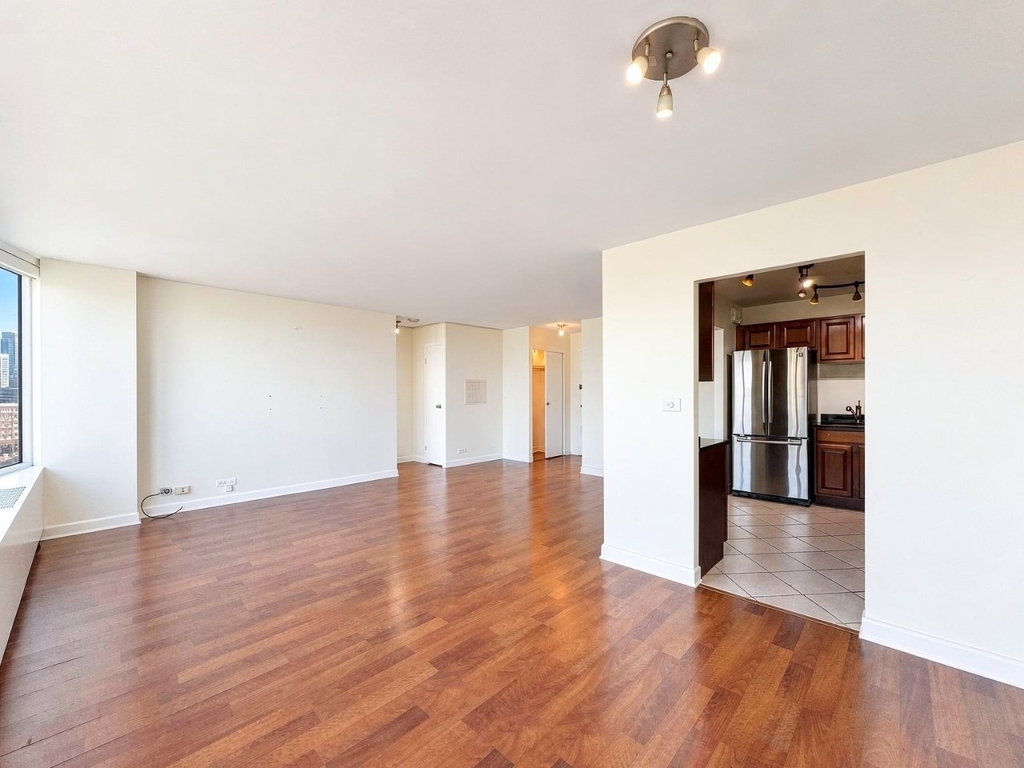 3550 N Lake Shore Drive - Photo 16