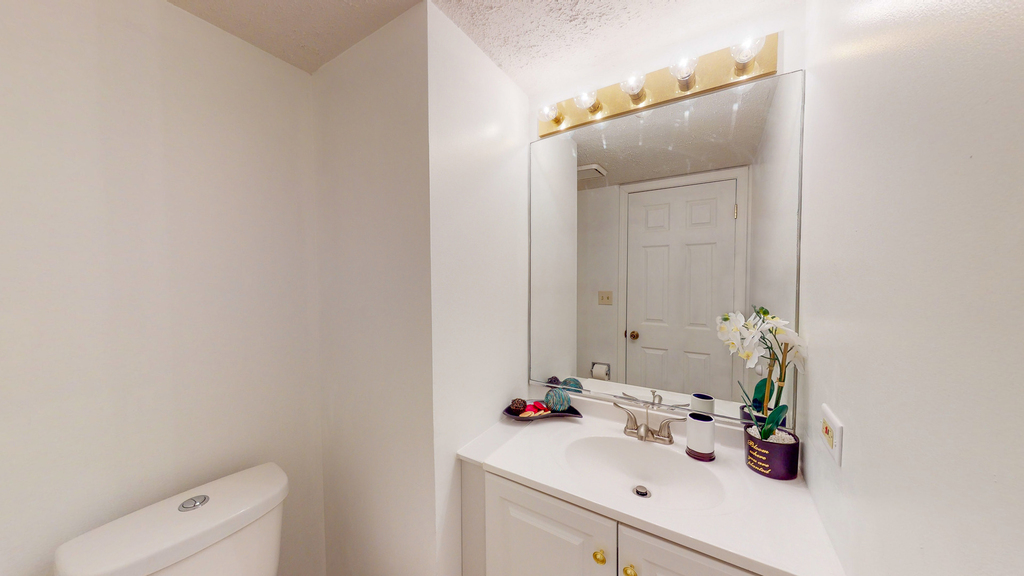 468 Minnesota Circle - Photo 16