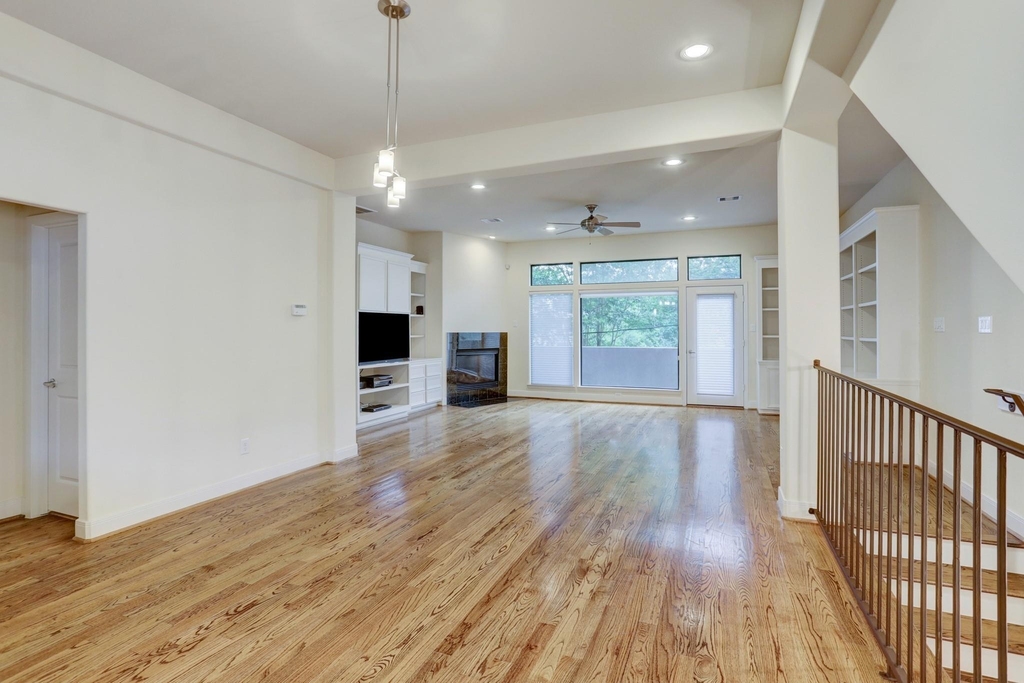 6911 Staffordshire Boulevard - Photo 8