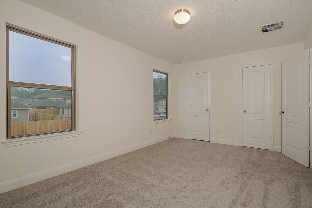 27646 Mesabe Drive - Photo 18