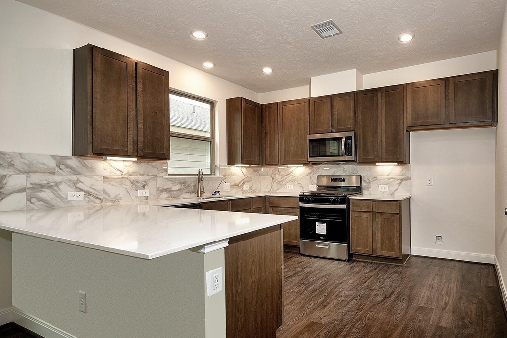27646 Mesabe Drive - Photo 8