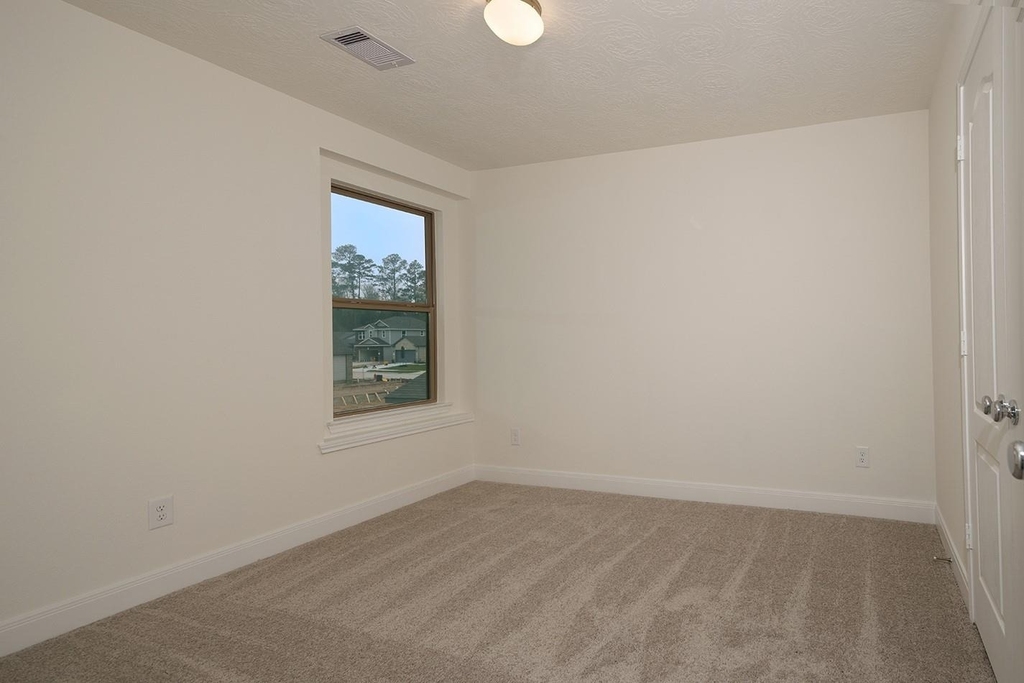 27646 Mesabe Drive - Photo 16