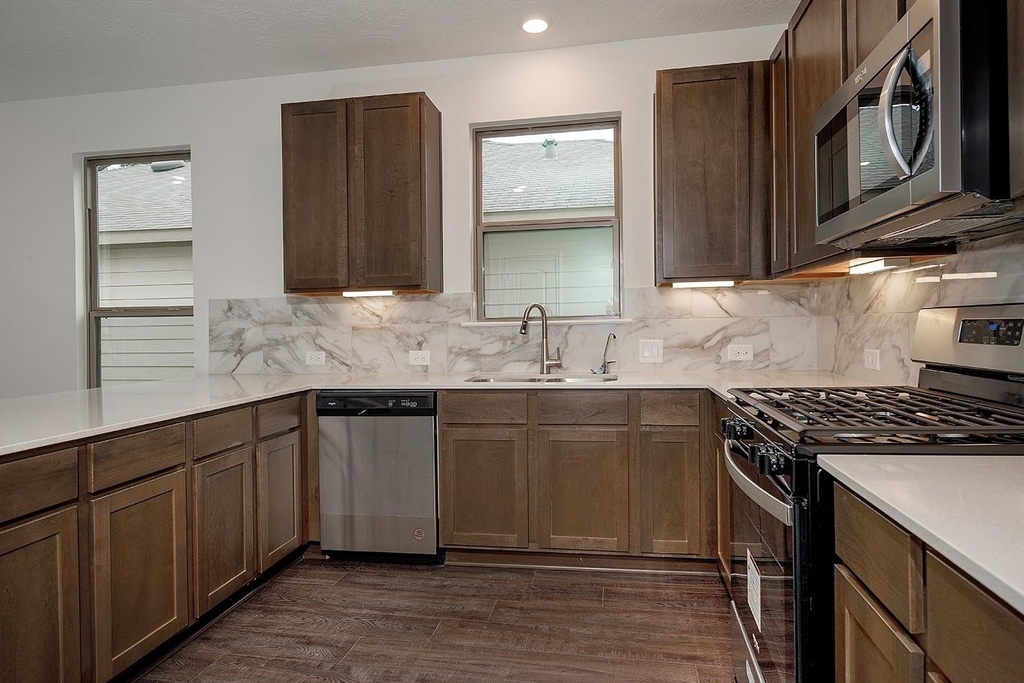 27646 Mesabe Drive - Photo 9