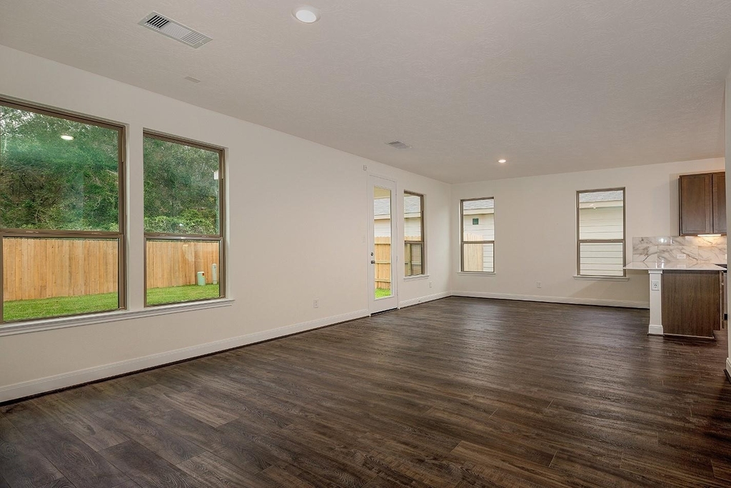 27646 Mesabe Drive - Photo 6