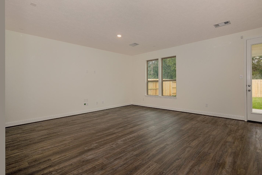 27646 Mesabe Drive - Photo 4