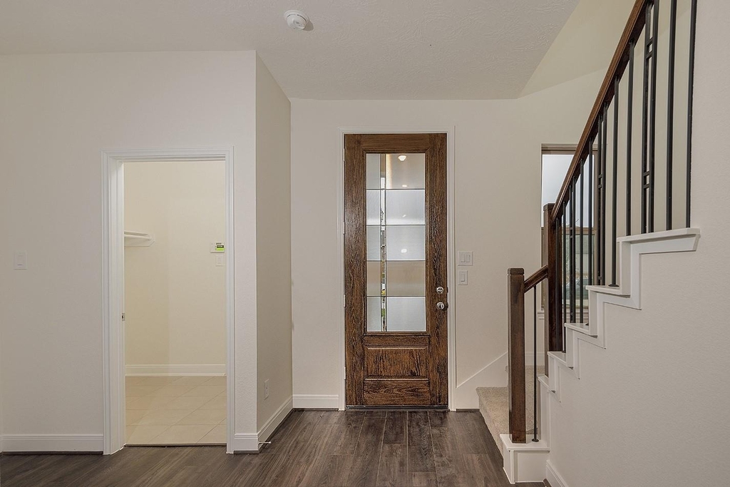 27646 Mesabe Drive - Photo 2
