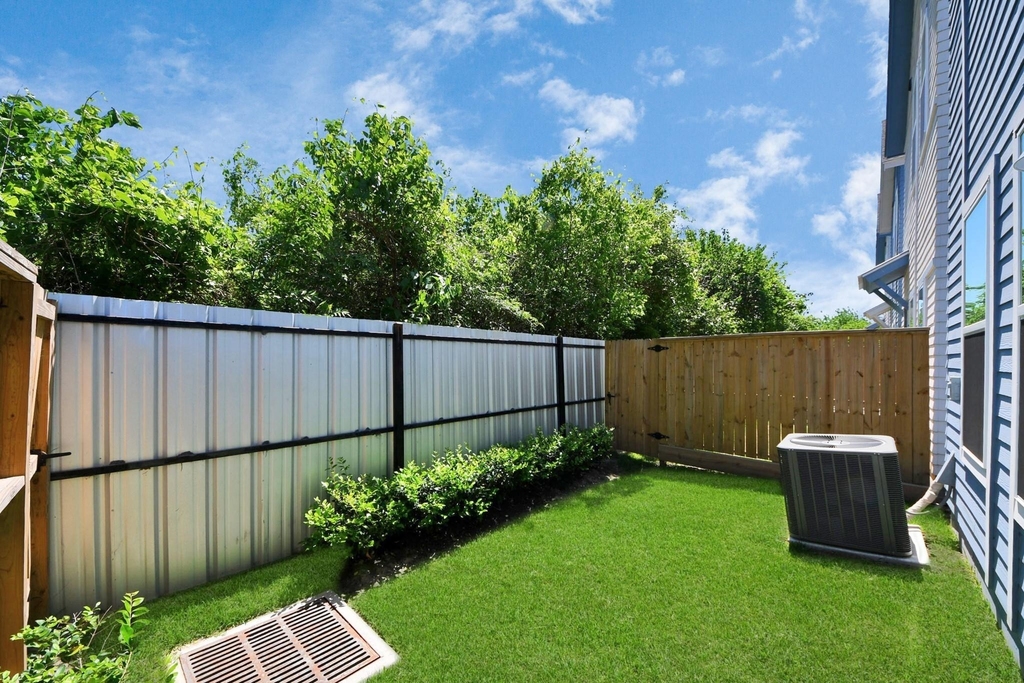 1043 Glen Avenue - Photo 24