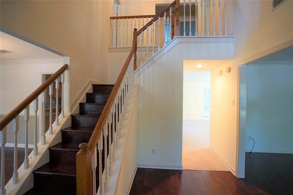 50 Indian Summer Place - Photo 2