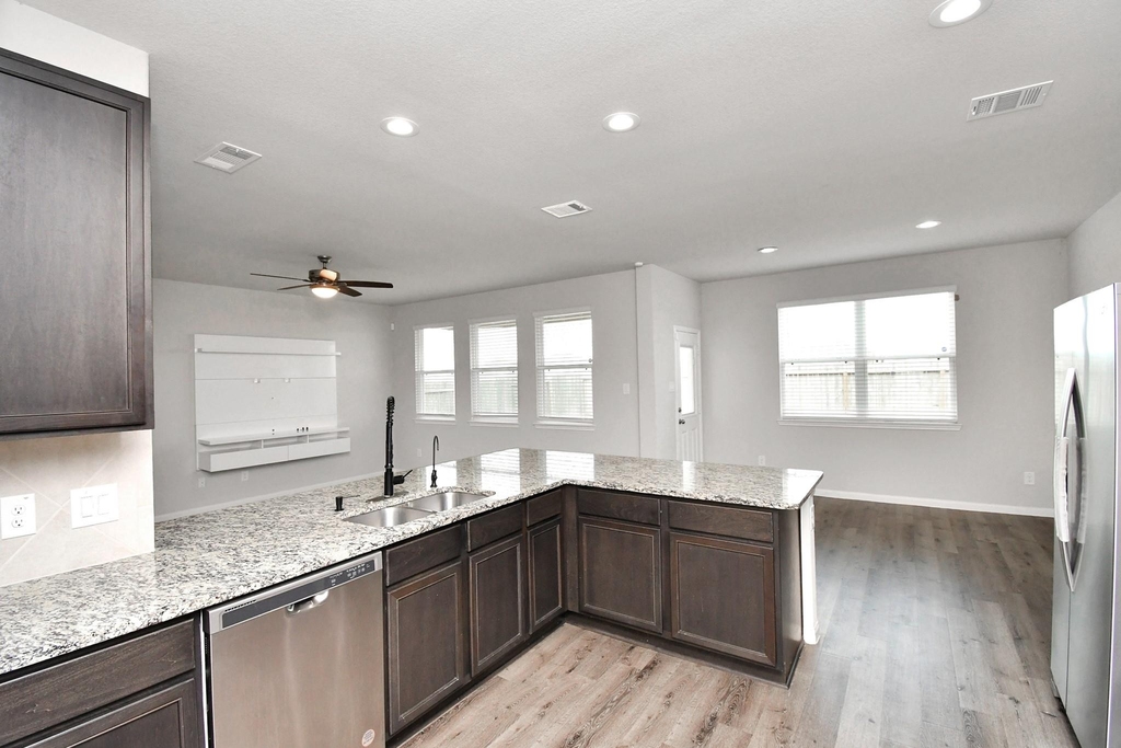 3206 Alberelli Drive - Photo 12