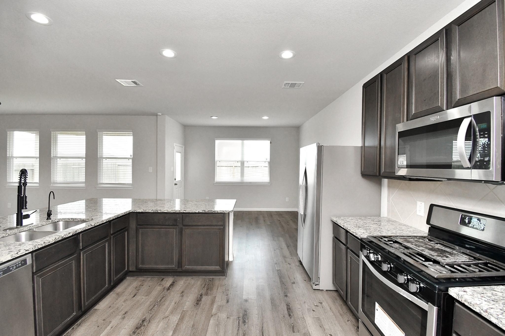 3206 Alberelli Drive - Photo 11