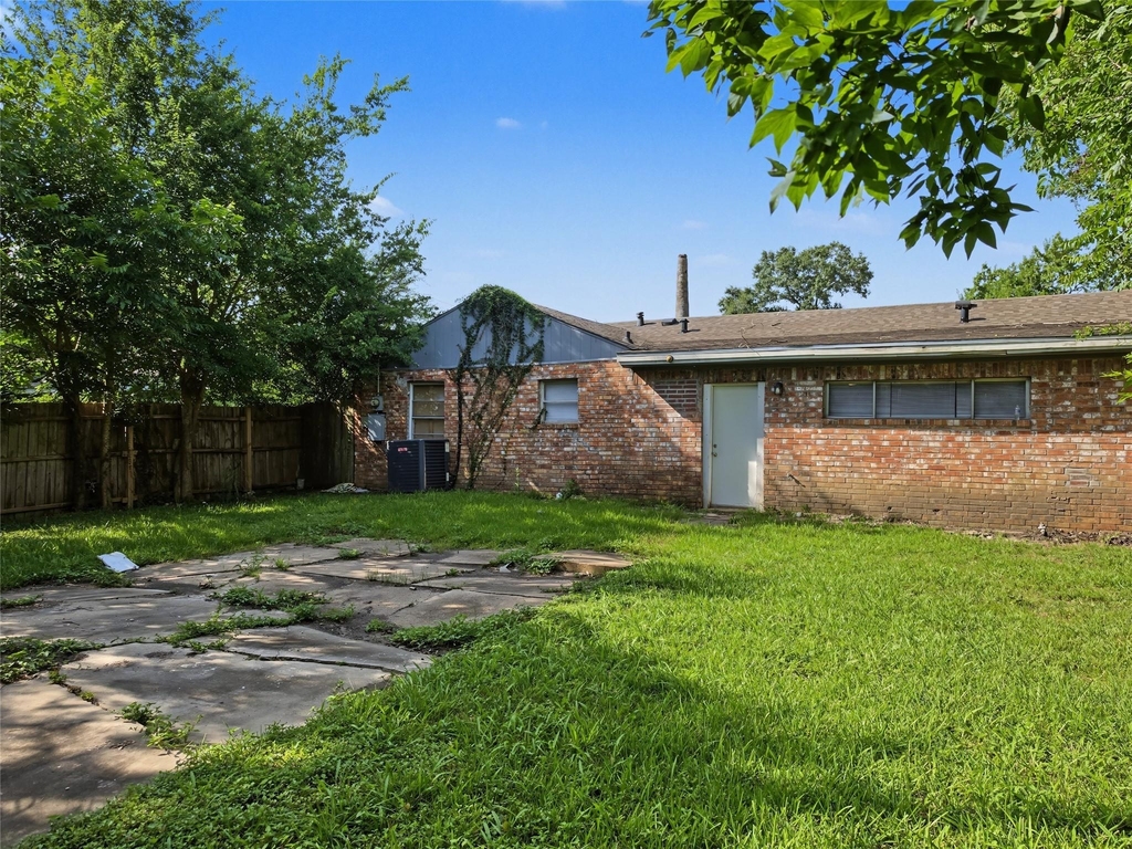 5427 Willow Glen Drive - Photo 18