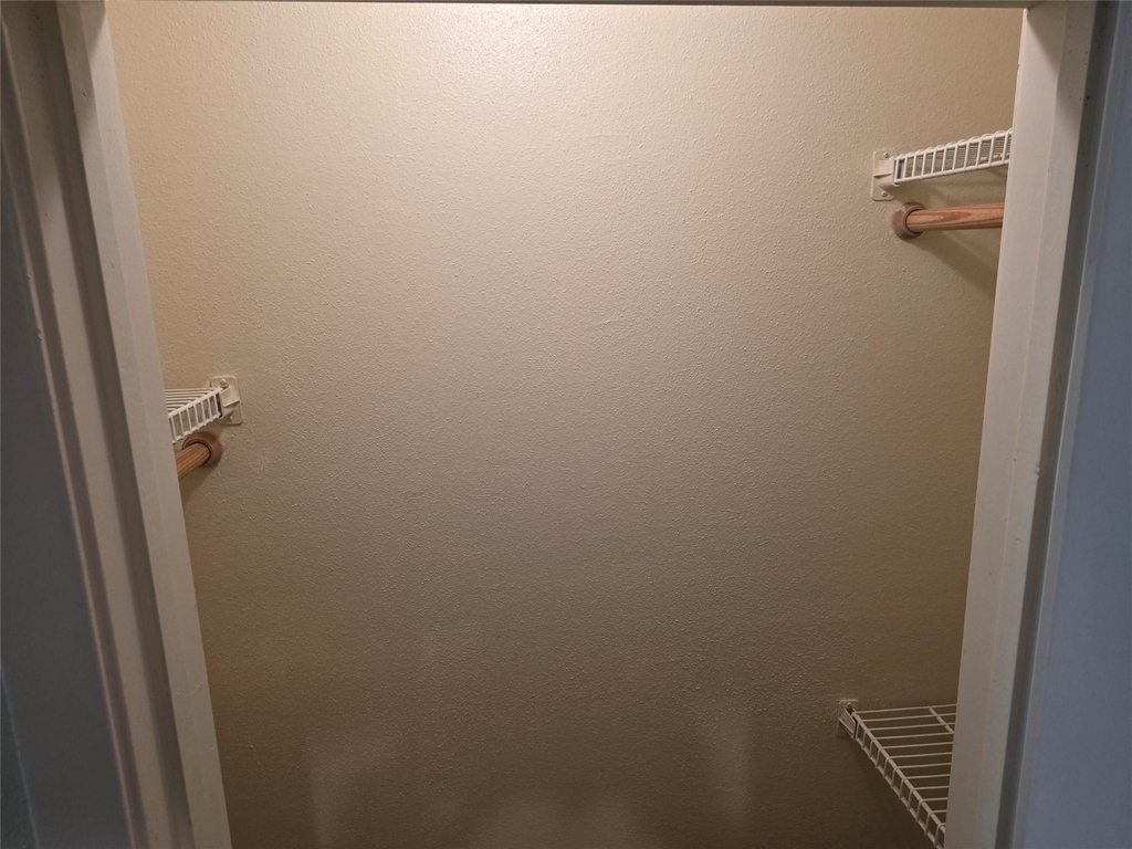 3025 Walnut Bend Lane - Photo 31