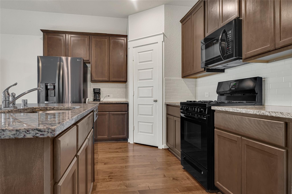 30280 Kingston Heath Drive - Photo 6