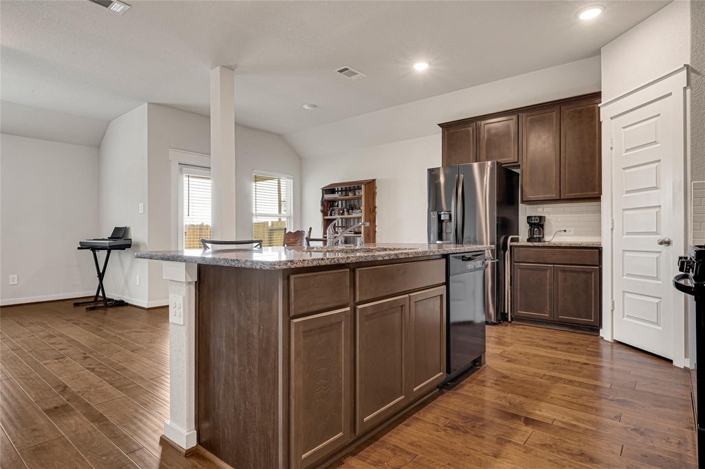 30280 Kingston Heath Drive - Photo 5