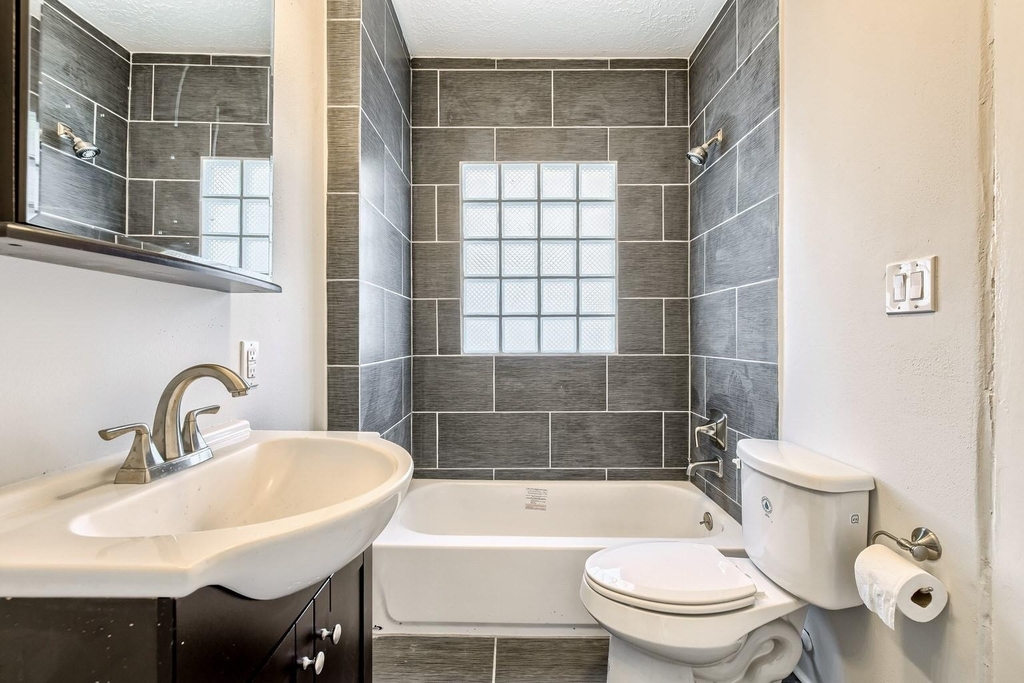 519 W Clay Street - Photo 12