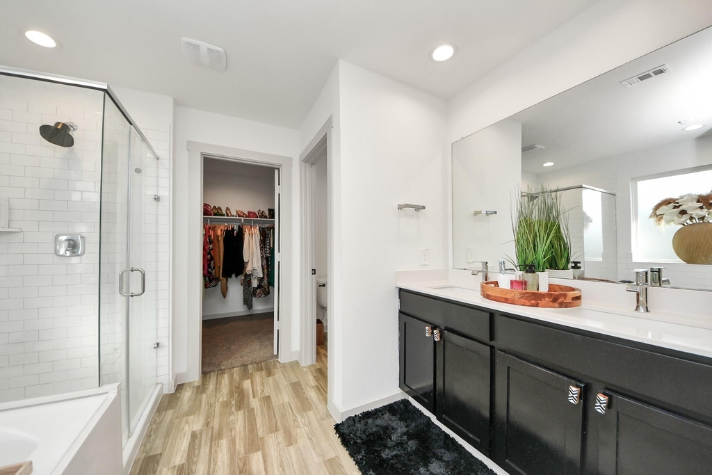 202 Serena Park Lane - Photo 8