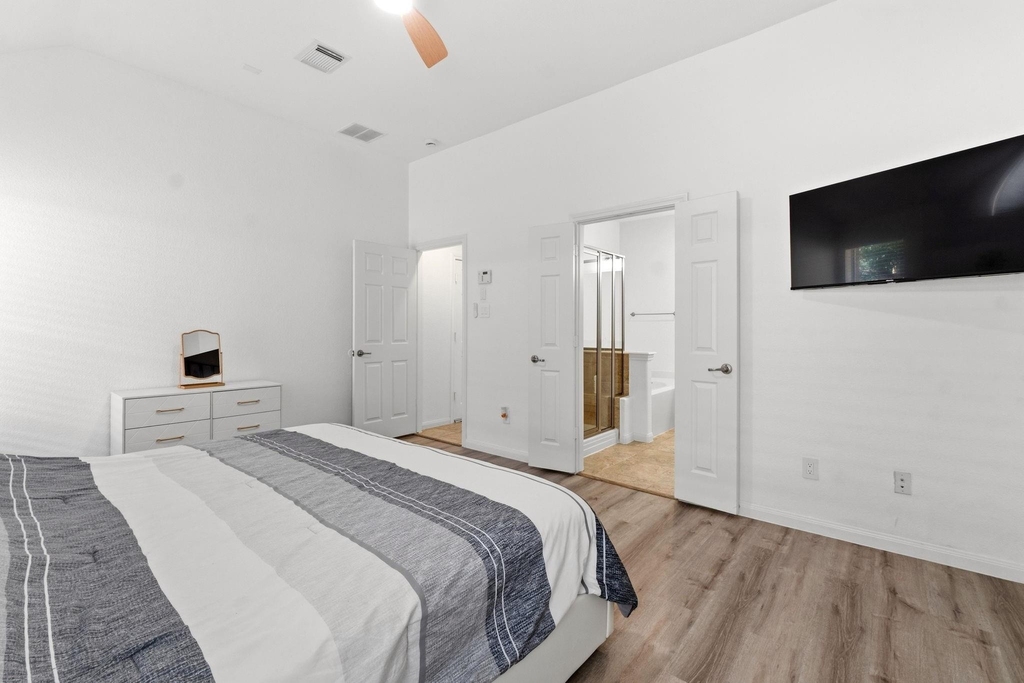 18 Avenswood Place - Photo 8