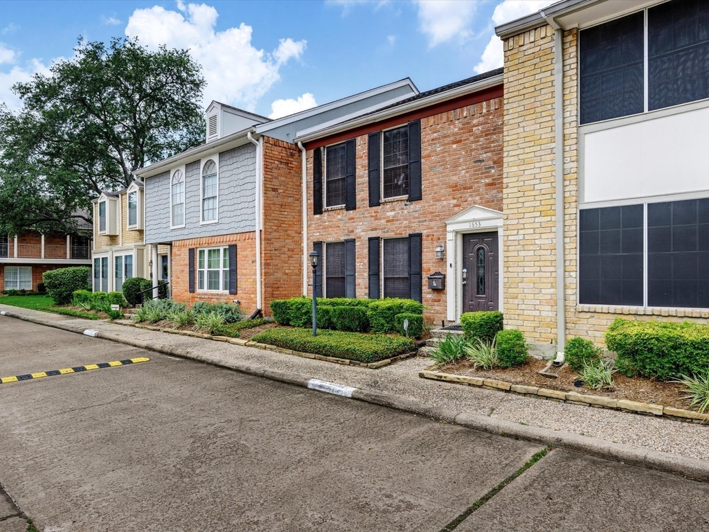 1653 W Sam Houston Parkway S - Photo 19