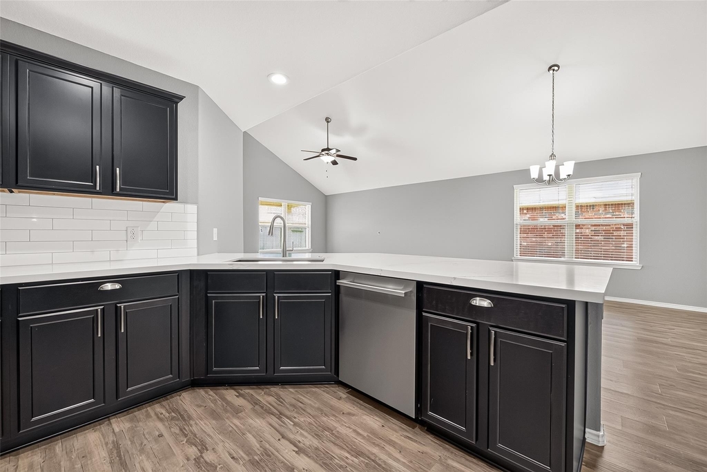 6014 Namika Street - Photo 15