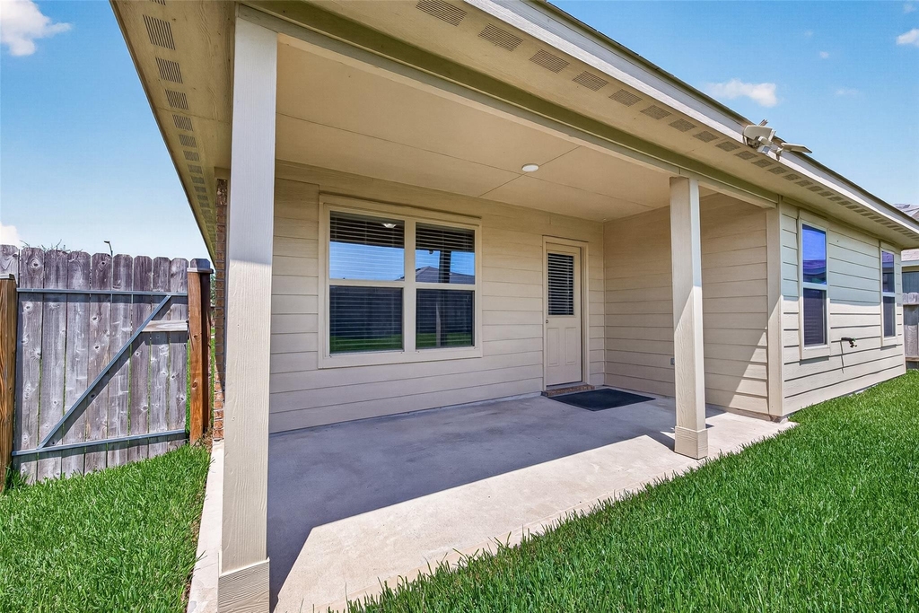 6014 Namika Street - Photo 46