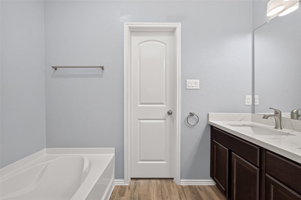 6014 Namika Street - Photo 27