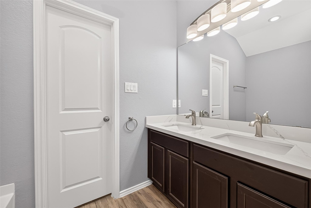 6014 Namika Street - Photo 36