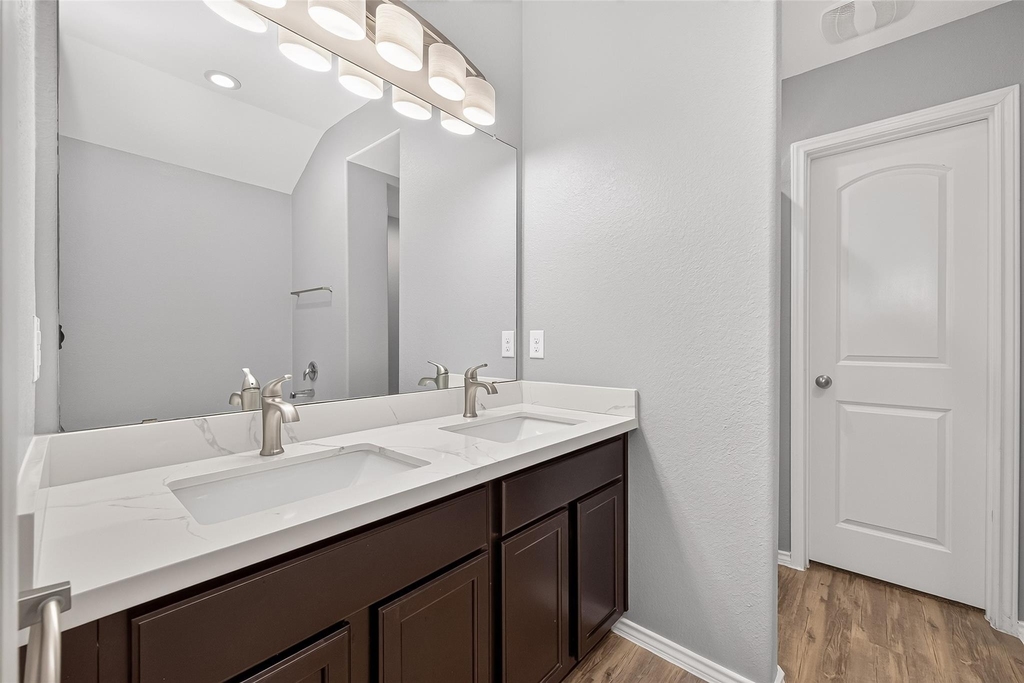 6014 Namika Street - Photo 35