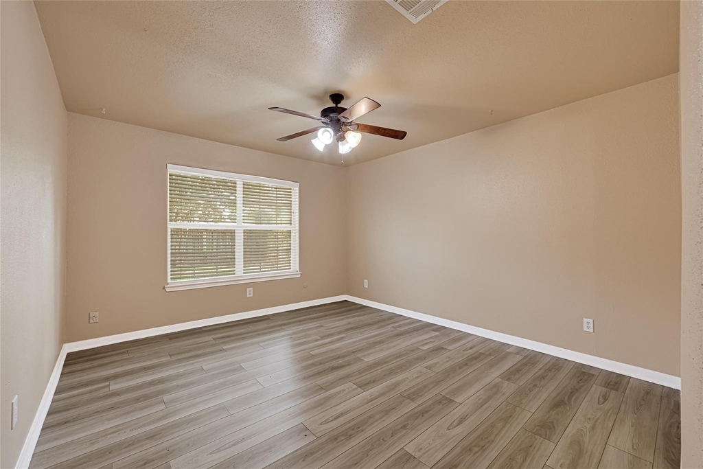 7323 Log View Drive - Photo 11