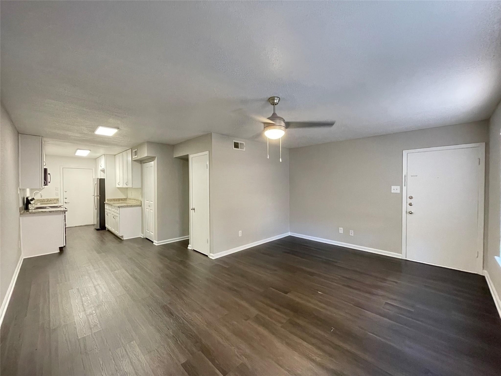 9075 Gaylord Drive - Photo 0