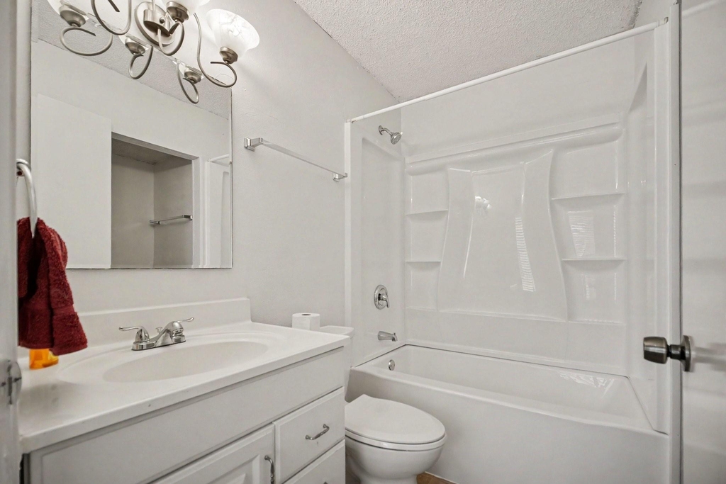 3150 Windchase Boulevard - Photo 12