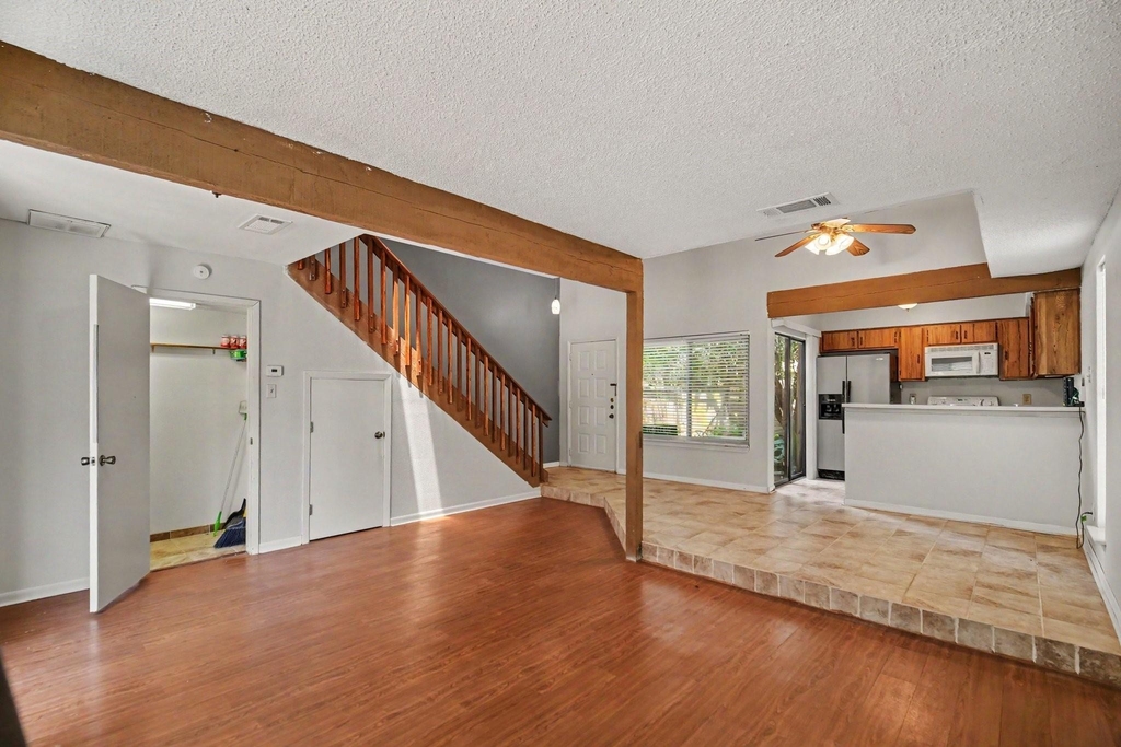 3150 Windchase Boulevard - Photo 2
